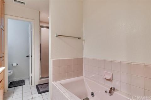 9134 Hawthorne Ave, Riverside, CA 92503 photo 13