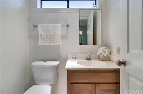 9134 Hawthorne Ave, Riverside, CA 92503 photo 20