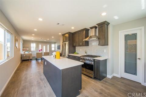 5592 Nelson St, Cypress, CA 90630 photo 8