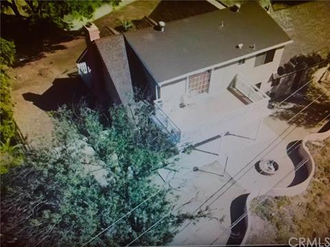 144 W Manfield St, Riverside, CA 92507 photo 2