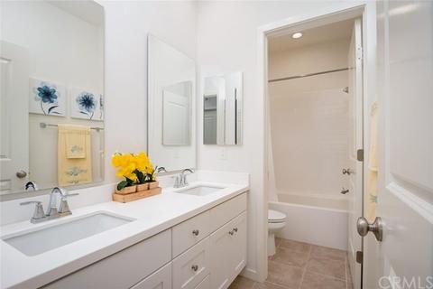 102 Kestrel, Irvine, CA 92618 photo 23