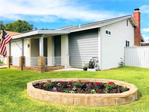 10135 Fallsvale Ln, Riverside, CA 92503 photo 2