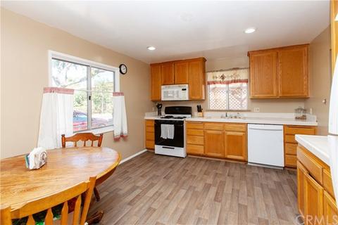 10862 Flower Ave, Stanton, CA 90680 photo 3