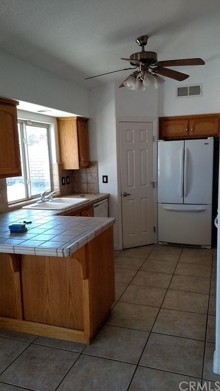 7341 Hanford Ave, Yucca Valley, CA 92284 photo 2