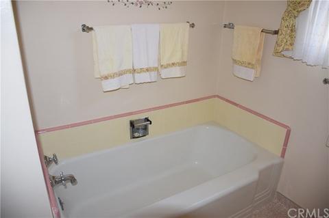 421 S K St, Madera, CA 93637 photo 7