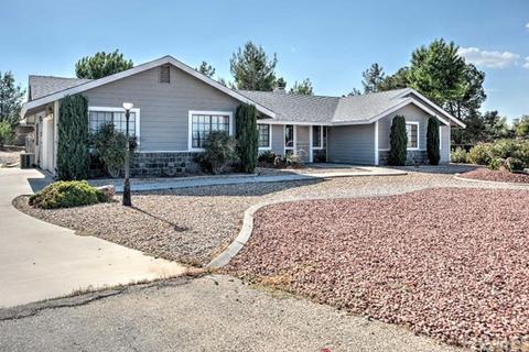 9456 Valle Vista Rd, Phelan, CA 92371 photo 1