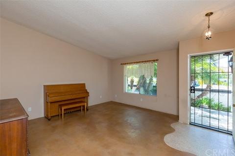 250 Saguaro Pl, Oceanside, CA 92057 photo 4