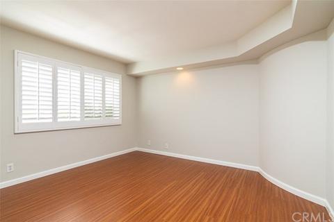 701 Andover Dr, Burbank, CA 91504 photo 18