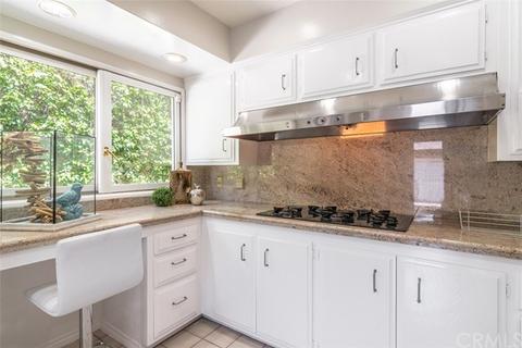 701 Andover Dr, Burbank, CA 91504 photo 11