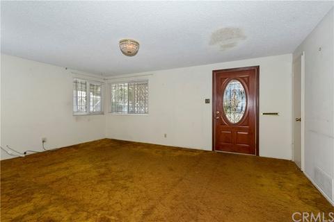 347 E Double St, Carson, CA 90745 photo 2
