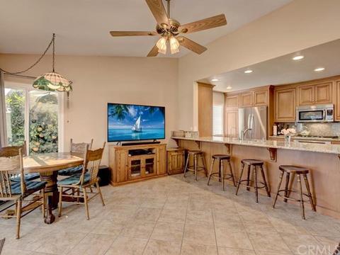 10698 Thomas Cir, Cypress, CA 90630 photo 13