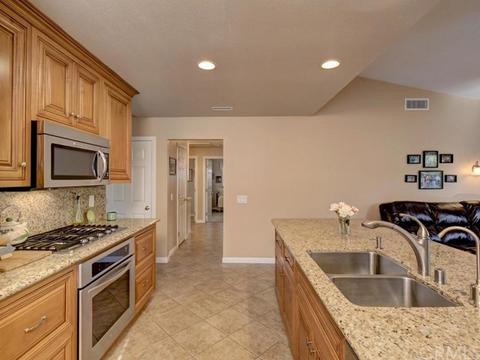 10698 Thomas Cir, Cypress, CA 90630 photo 10