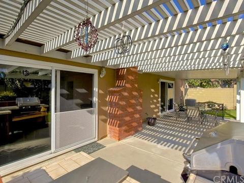 10698 Thomas Cir, Cypress, CA 90630 photo 22