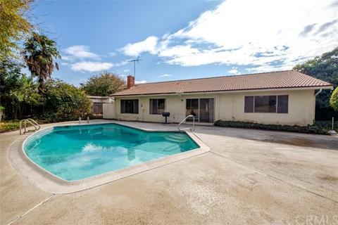 441 Paxton Ct, Upland, CA 91784 photo 2
