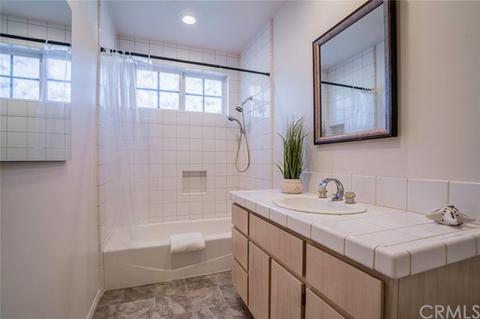19613 Lorne St, Reseda, CA 91335 photo 25