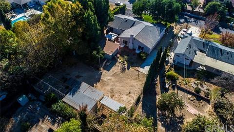 19613 Lorne St, Reseda, CA 91335 photo 4