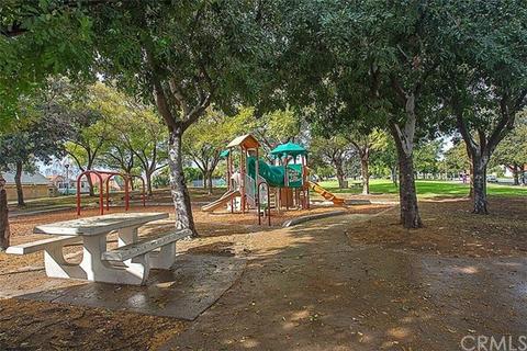 2252 Silk Tree Dr, Tustin, CA 92780 photo 70