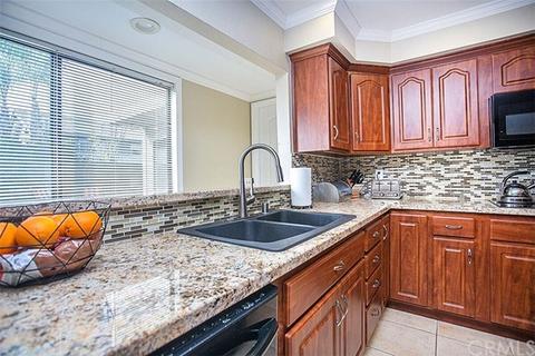 2252 Silk Tree Dr, Tustin, CA 92780 photo 10