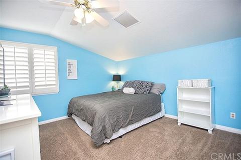 2252 Silk Tree Dr, Tustin, CA 92780 photo 59