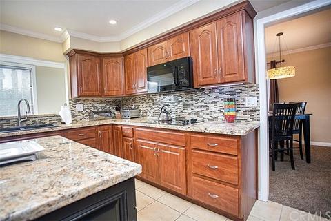 2252 Silk Tree Dr, Tustin, CA 92780 photo 11