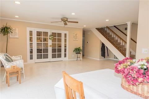 49 Carver, Irvine, CA 92620 photo 3