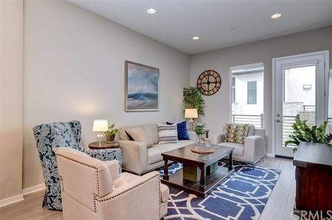 717 Manhattan Dr, Brea, CA 92821 photo 4
