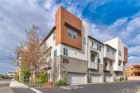 717 Manhattan Dr, Brea, CA 92821 photo 2