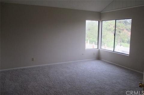 5804 Greens Dr, Riverside, CA 92509 photo 14