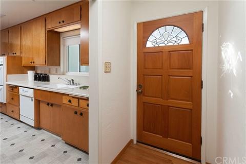 5763 E Oakbrook St, Long Beach, CA 90815 photo 3