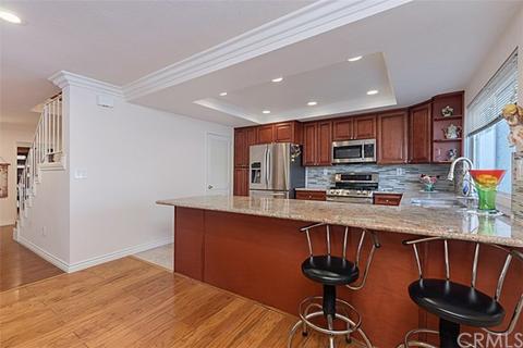 11360 Orrs Ct, Cypress, CA 90630 photo 7