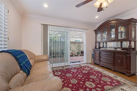 11360 Orrs Ct, Cypress, CA 90630 photo 13