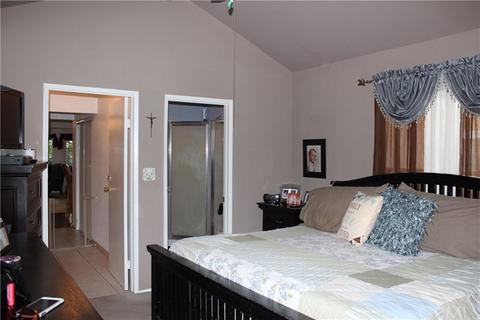 2547 E 219th St, Carson, CA 90810 photo 12