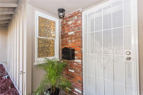 1118 E Darby Ave, Orange, CA 92865 photo 4