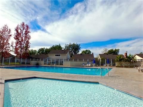 5271 Charing Cross Rd, Westminster, CA 92683 photo 33