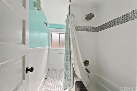 1593 Pine Ave, Long Beach, CA 90813 photo 26