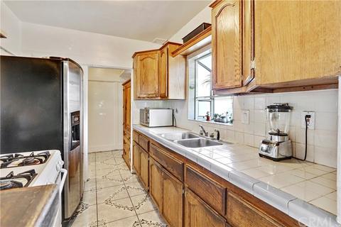 322 E Burnett St, Long Beach, CA 90806 photo 11