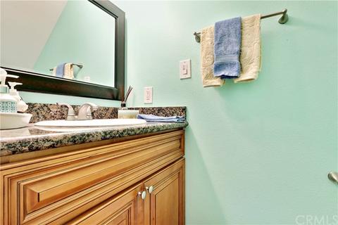 7304 Exeter St #E, Paramount, CA 90723 photo 5