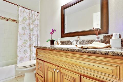 7304 Exeter St #E, Paramount, CA 90723 photo 11