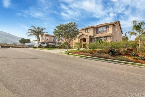 940 Nicholas Pl, Corona, CA 92882 photo 2