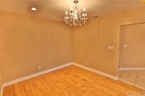 7432 3rd St, Downey, CA 90241 photo 4