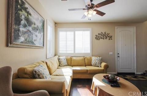 7181 Jade Ct, Stanton, CA 90680 photo 4