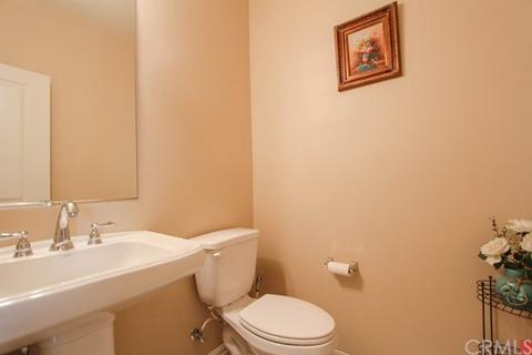 7181 Jade Ct, Stanton, CA 90680 photo 11