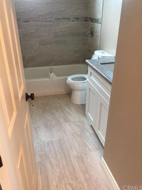 405 E Jackson Ave, Orange, CA 92867 photo 4