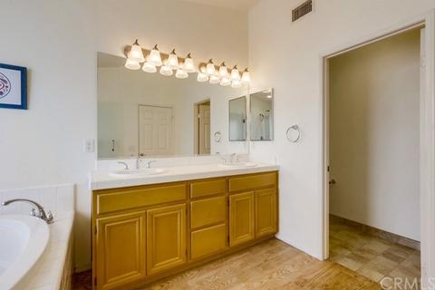 1015 Kemp Dr, Placentia, CA 92870 photo 35