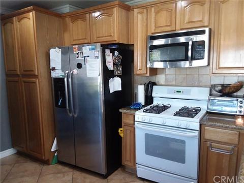 18579 Hawthorne Ave, Bloomington, CA 92316 photo 6