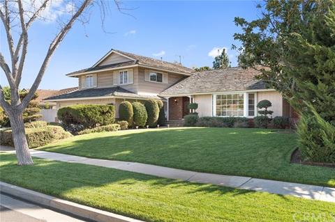 560 Elinor Dr, Fullerton, CA 92835 photo 2