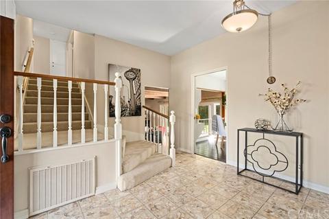 560 Elinor Dr, Fullerton, CA 92835 photo 3