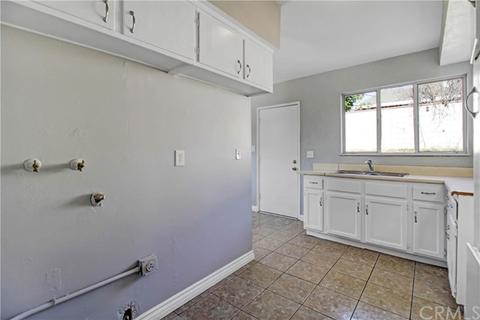 3347 Laurel Dr, Riverside, CA 92509 photo 11