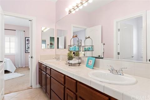 33 Blossom, Irvine, CA 92620 photo 21