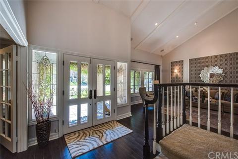7111 E Cambria Cir, Orange, CA 92869 photo 4